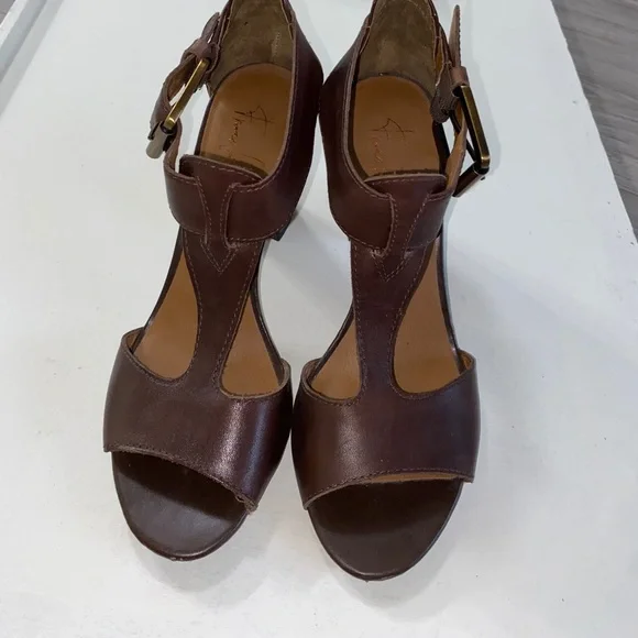 Vintage Italian Design Leather Heels Franco Sarto Women's heels - Picture 2 of 8